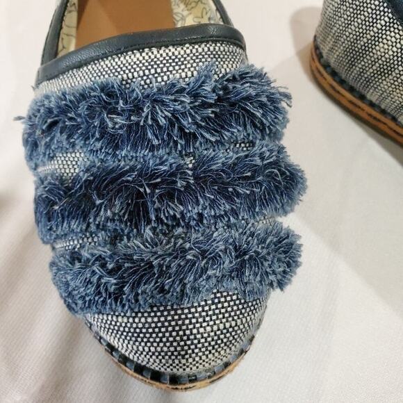 Ellen DeGeneres Nolana Flats Womens Size 6.5 Blue Fluffy Slip On Leather Boho - Picture 3 of 8